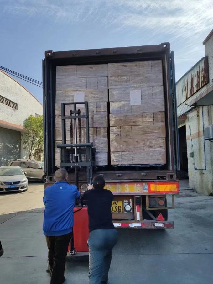 Compras al por mayor de PSAF libre repelente de agua impermeable para tejidos Cuero Protector de muebles Cuidado de muebles Spray impermeable 37